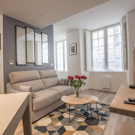 L'Espine Apartment อองเชร์ ภายนอก รูปภาพ